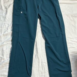 Figs Kade Cargo Size S